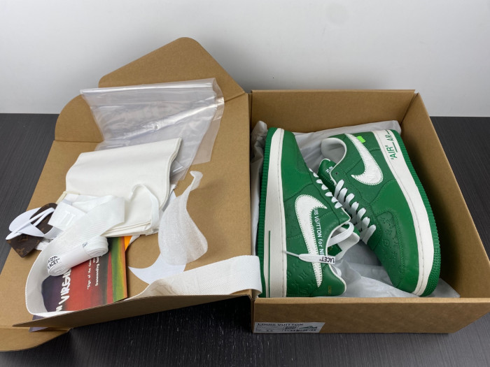 nike air force 1 sneaker