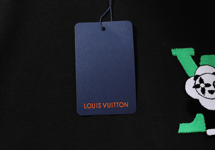 lovt t-shirt