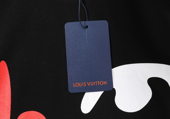 lovt t-shirt