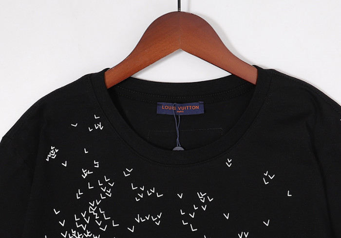 lovt t-shirt
