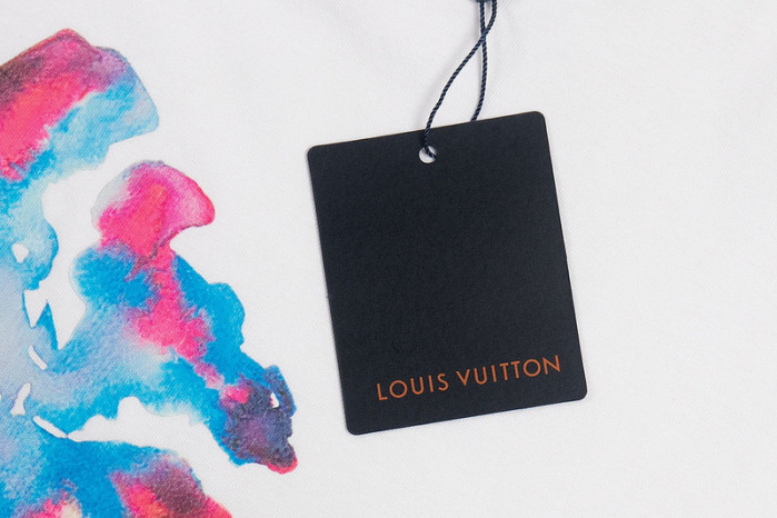 lovt t-shirt