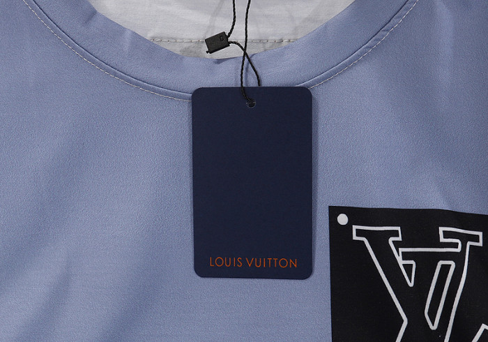 lovt t-shirt