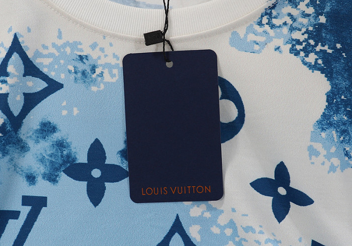 lovt t-shirt