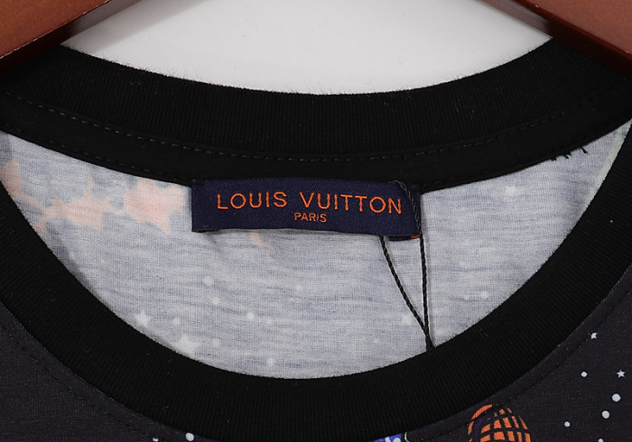 lovt t-shirt