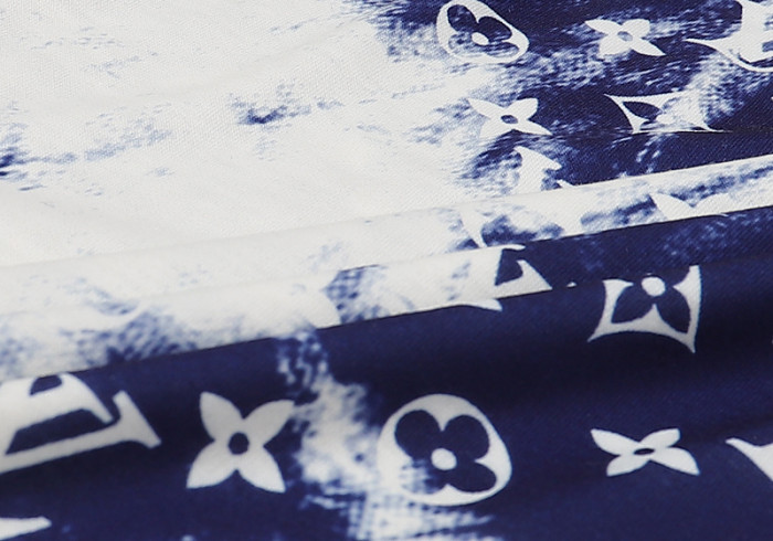 lovt t-shirt
