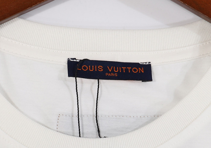 lovt t-shirt