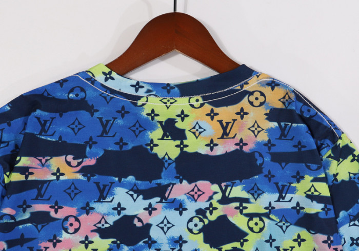 lovt t-shirt