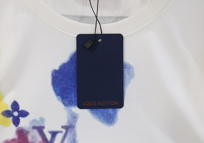 lovt t-shirt
