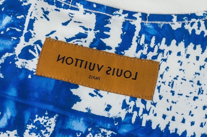 lovt t-shirt