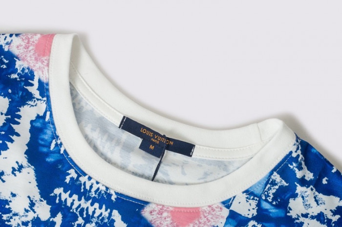 lovt t-shirt