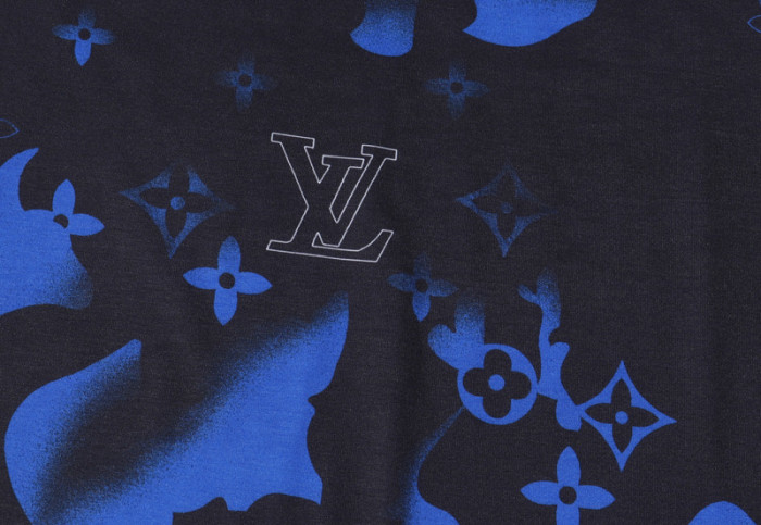 lovt t-shirt