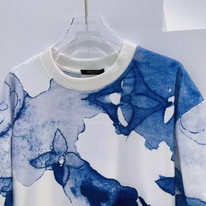 lovt t-shirt