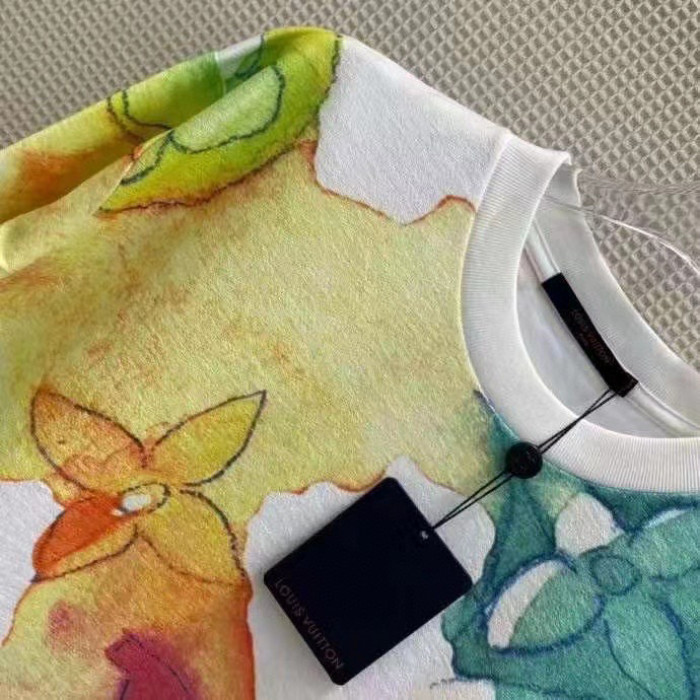 lovt t-shirt