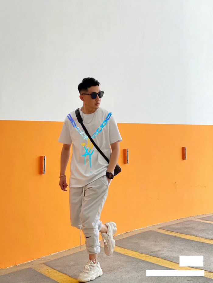 lovt t-shirt