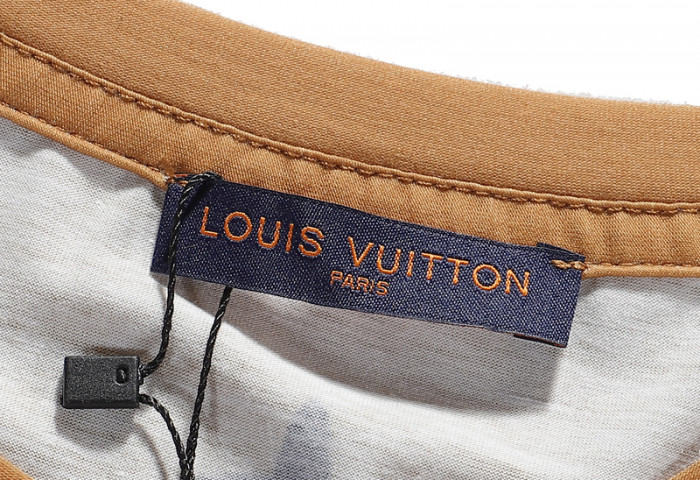 lovt t-shirt