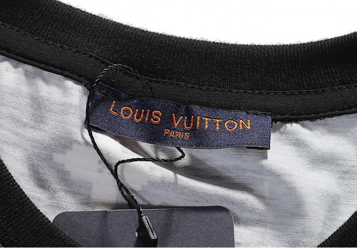 lovt t-shirt