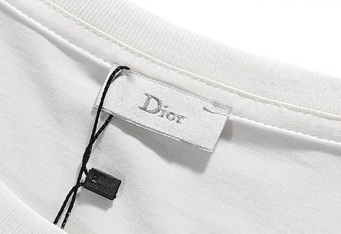 d1or t-shirt