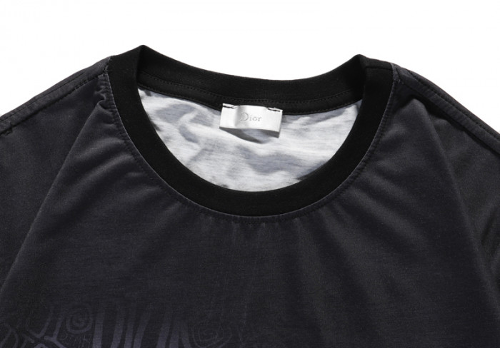 d1or t-shirt