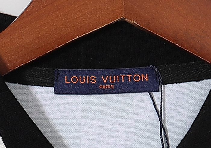lovt t-shirt