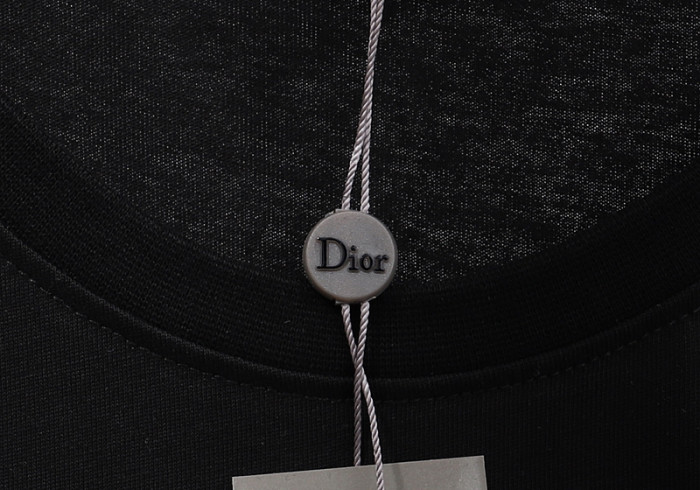 d1or t-shirt