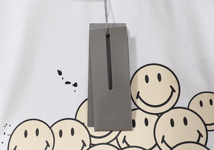 d1or t-shirt