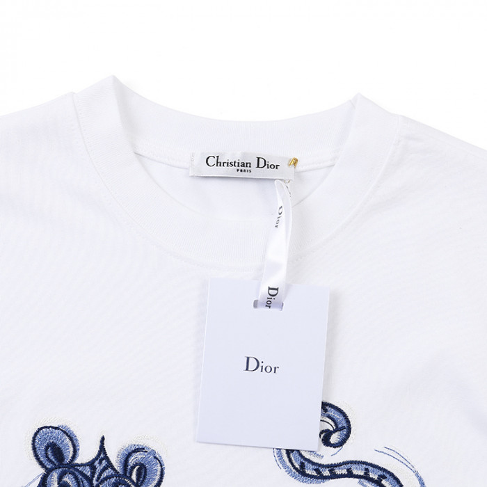 d1or t-shirt