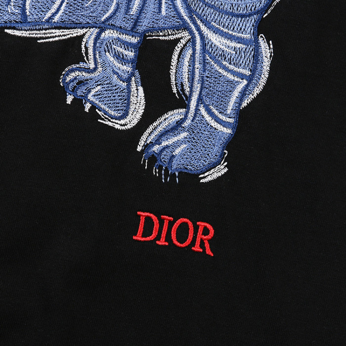 d1or t-shirt