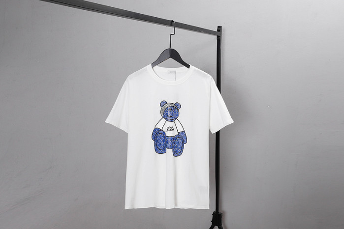 d1or t-shirt