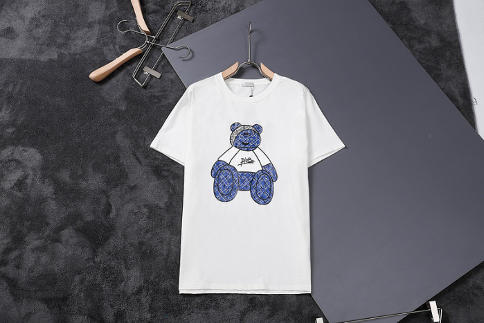 d1or t-shirt