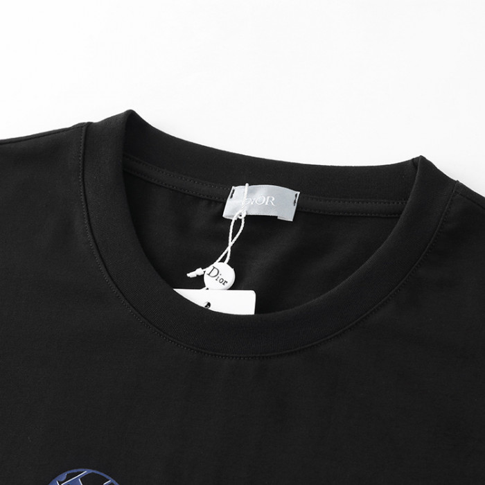 d1or t-shirt