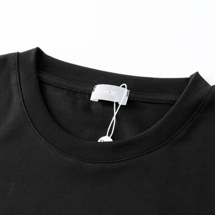d1or t-shirt
