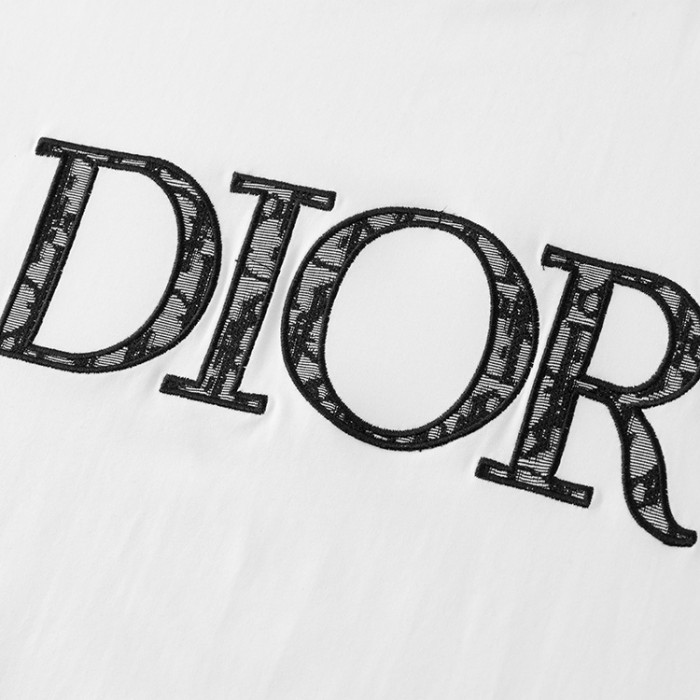 d1or t-shirt