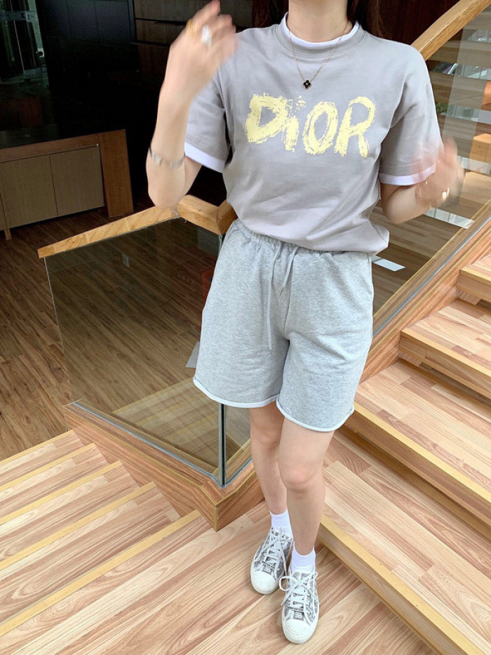 d1or t-shirt