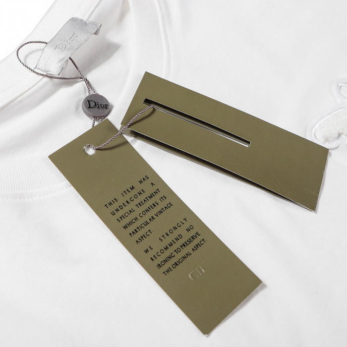 d1or t-shirt