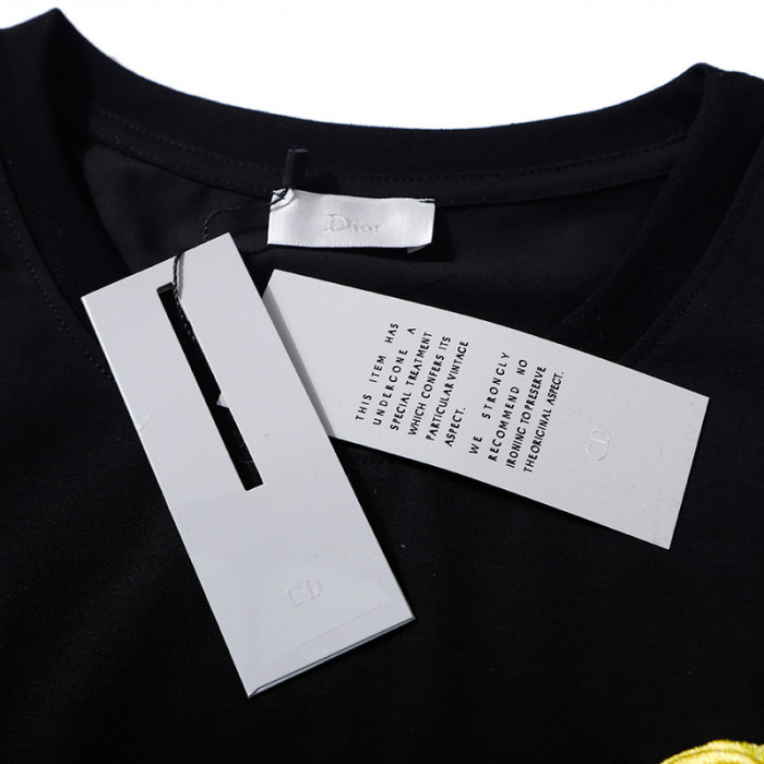 d1or t-shirt
