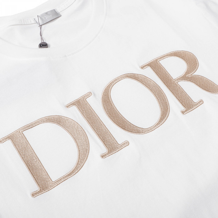 d1or t-shirt