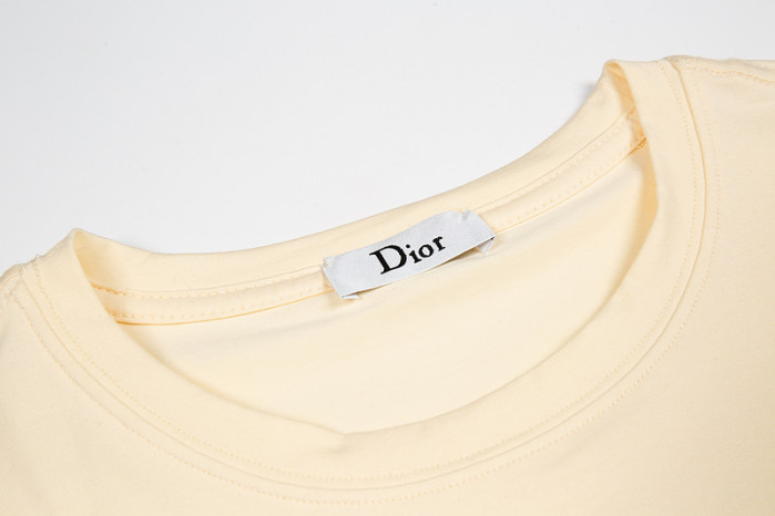 d1or t-shirt