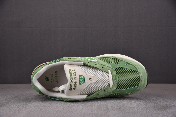 new balance 993 miusa teddy santis chive men
